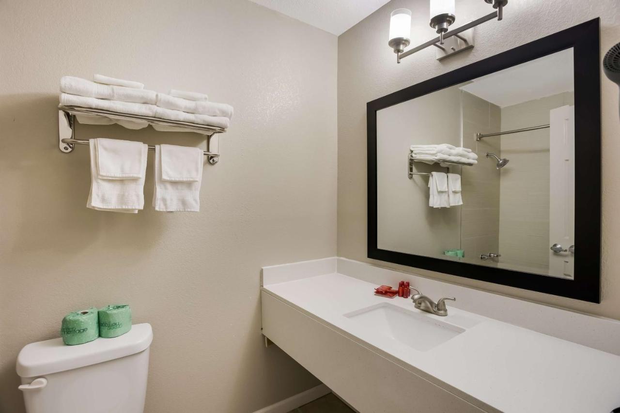 Surestay Hotel By Best Western Higginsville Exteriér fotografie